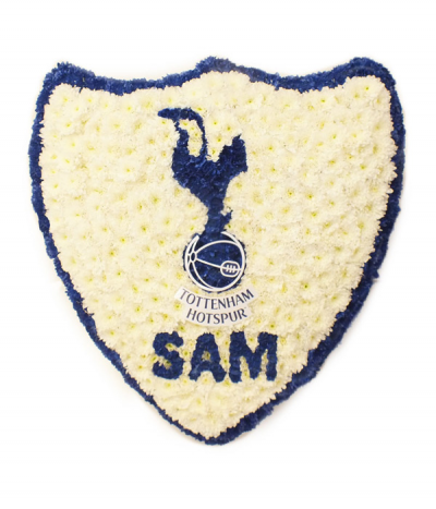 Tottenham Hotspur Crest - The ideal tribute for a Spurs fan, this football badge crest is created using massed chrysanthemums depicting the iconic cockerel logo and finished with your choice of name